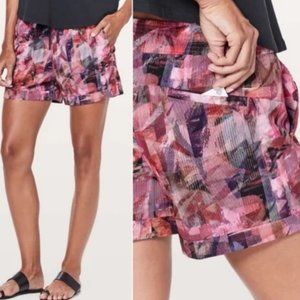 Lululemon Spring Break Away Short 3” Inseam Size 8 Sun Dazed Multi Pink NWT